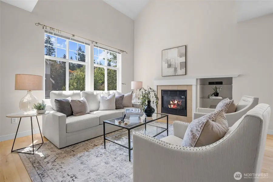 6748 161st Avenue Se #A, Bellevue, WA 98006 - #2