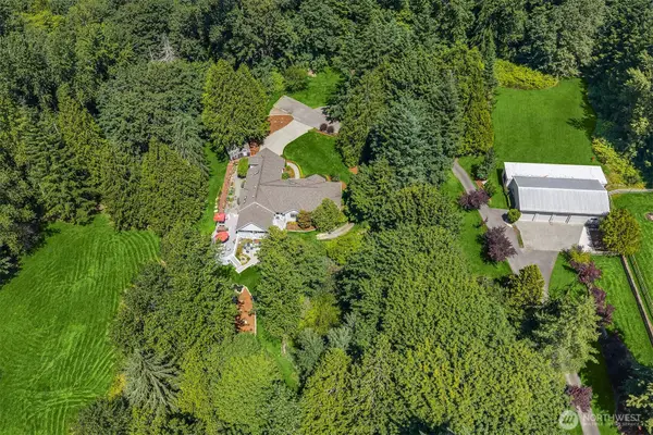 27522 NE 53rd Street, Redmond, WA 98053