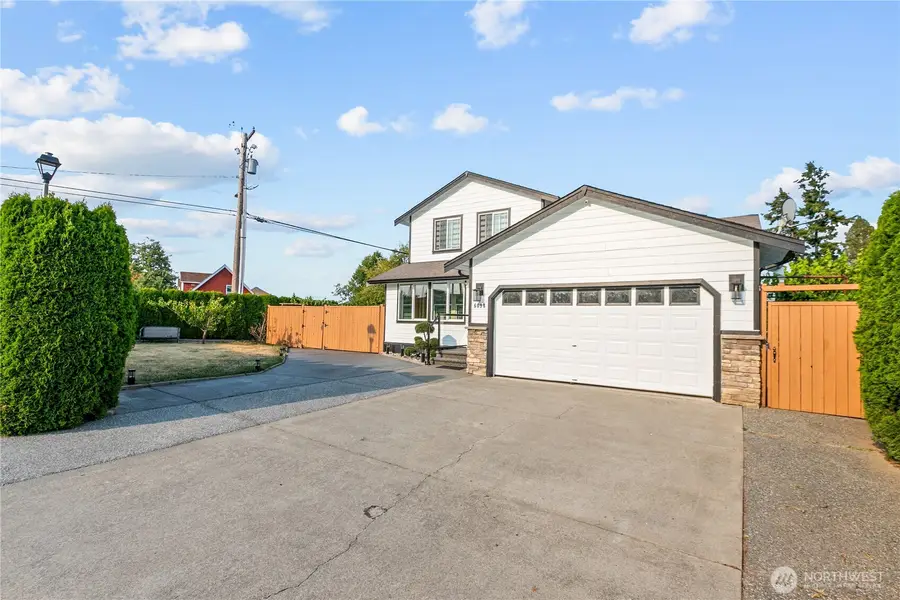 6098 Pacific Heights Drive, Ferndale, WA 98248 - #3