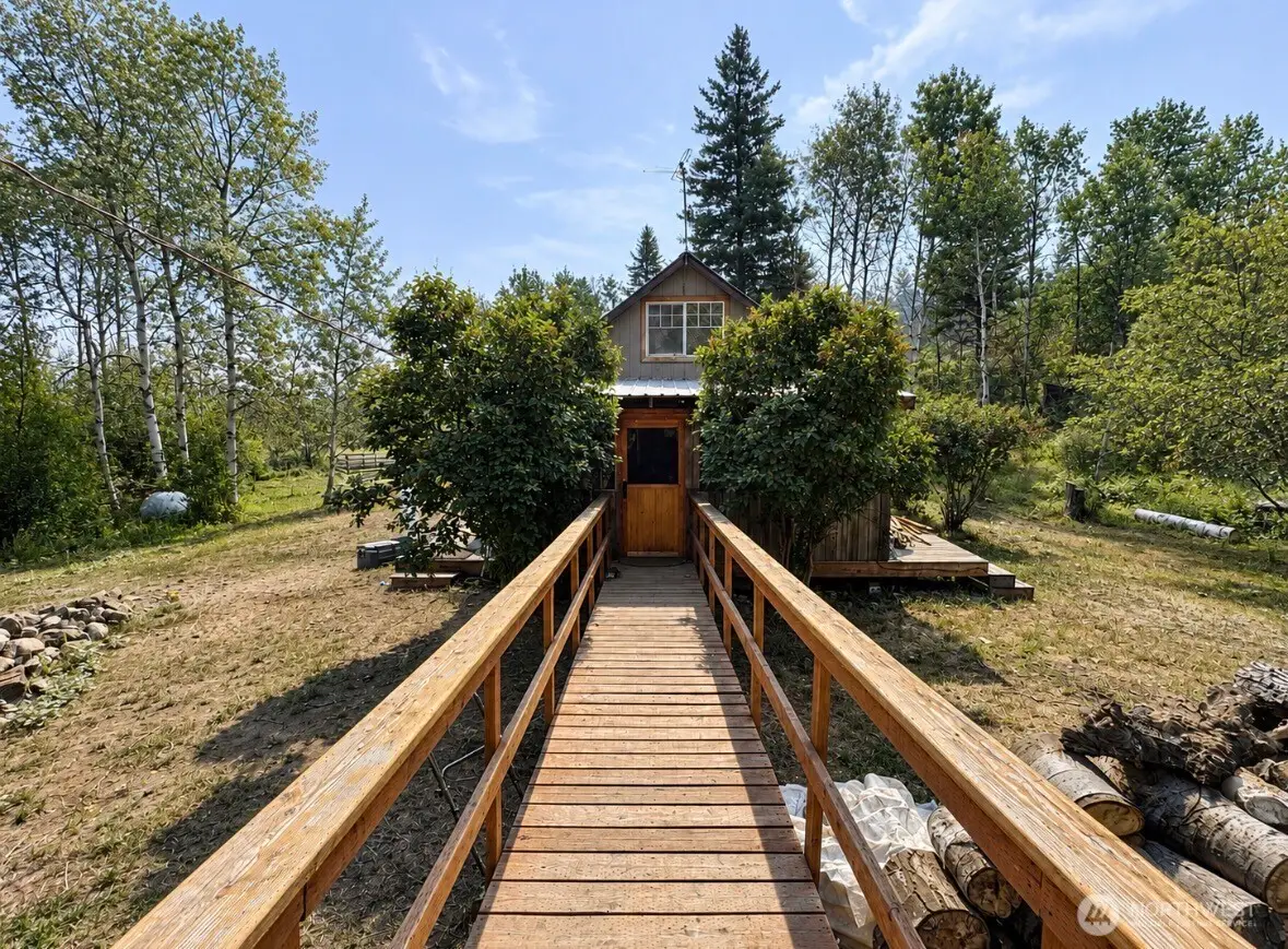 1066 Ellemeham Mountain Road, Oroville, WA 98844 - #1