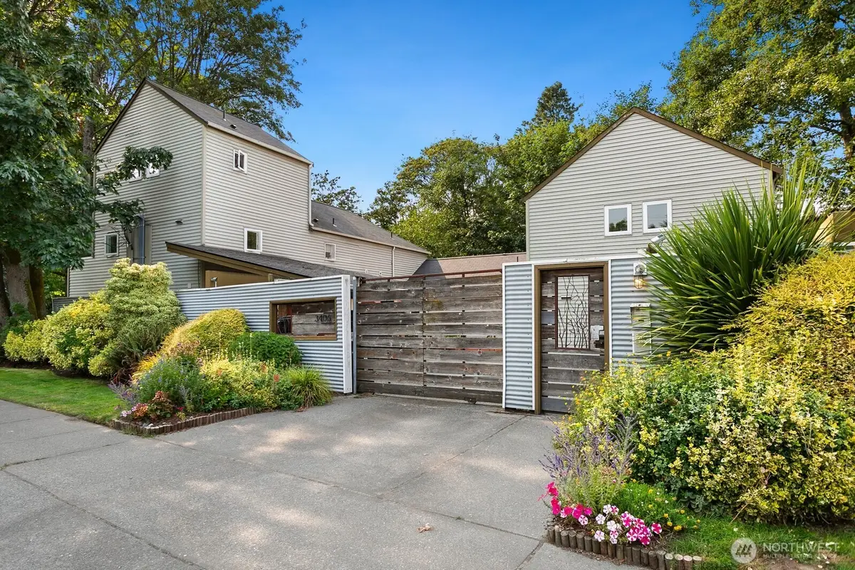 3406 W Government Way #3, Seattle, WA 98199 - #1