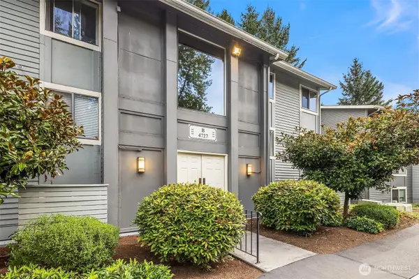 4727 W Lake Sammamish Parkway Se #B206, Issaquah, WA 98027