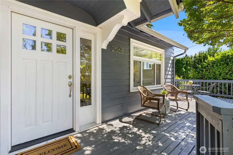 2568 28th Avenue W, Seattle, WA 98199 - #2
