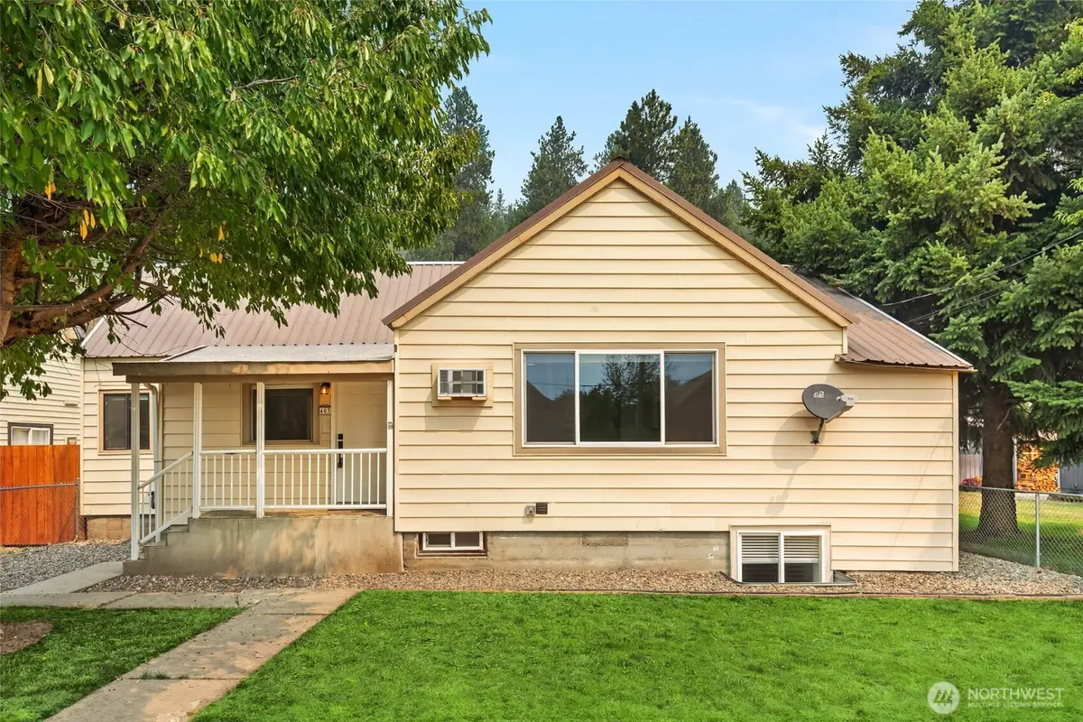 403 E 3rd Street, Cle Elum, WA 98922 - #1