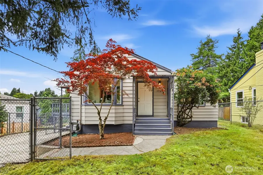 10713 15th Avenue Ne, Seattle, WA 98125 - #2