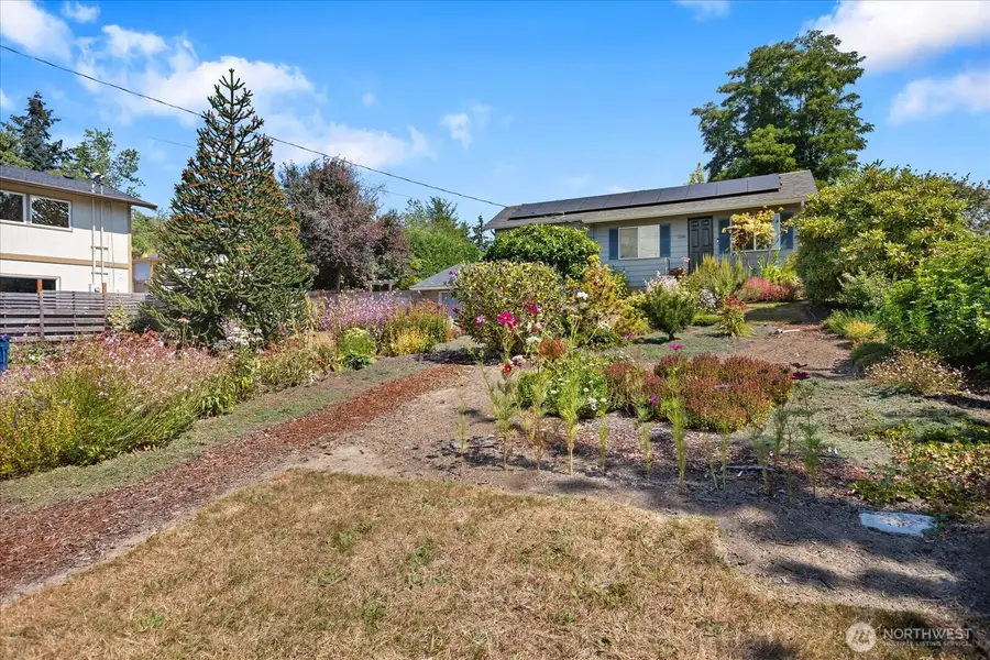 11044 26th Avenue Sw, Seattle, WA 98146 - #3