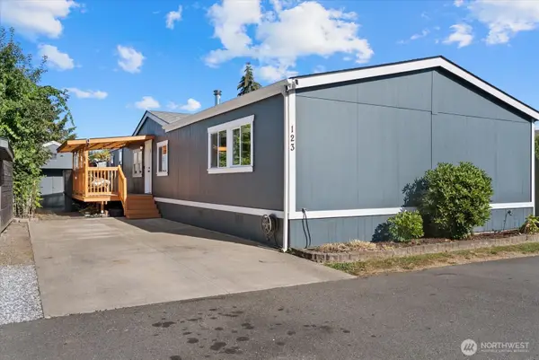31600 126th Avenue Se #123, Auburn, WA 98092