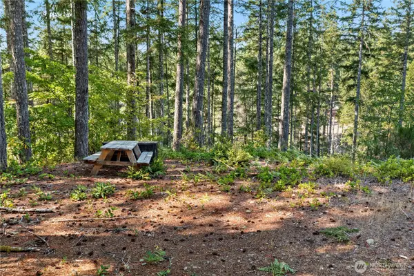 261 NE Circle Drive #6, Tahuya, WA 98588