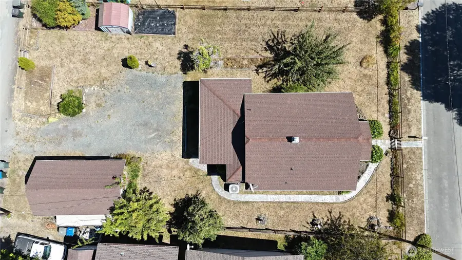 215 W Motor Avenue, Port Angeles, WA 98362 - #2