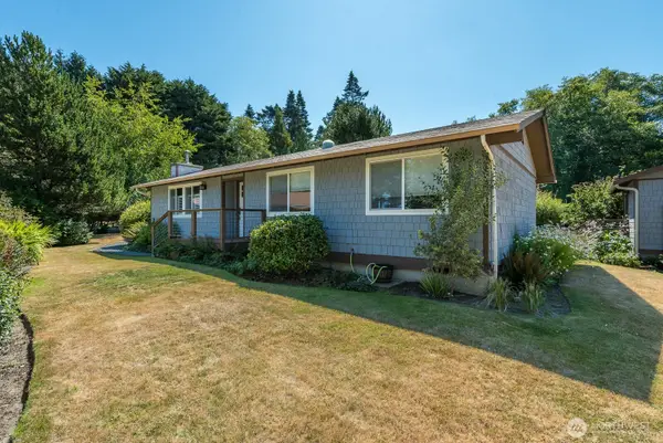 1607 NE Parker Road, Coupeville, WA 98239