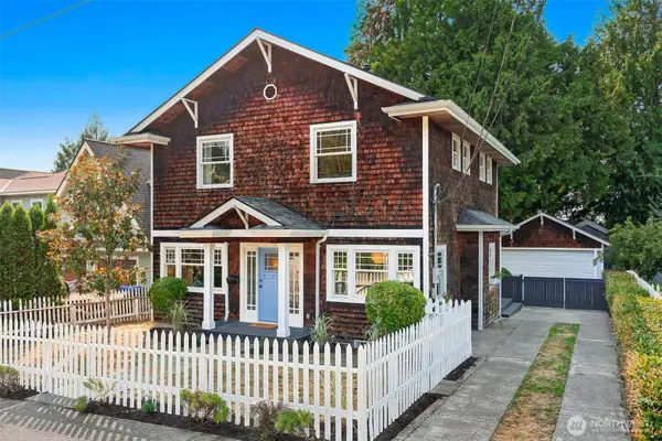 9207 47th Avenue Sw, Seattle, WA 98136