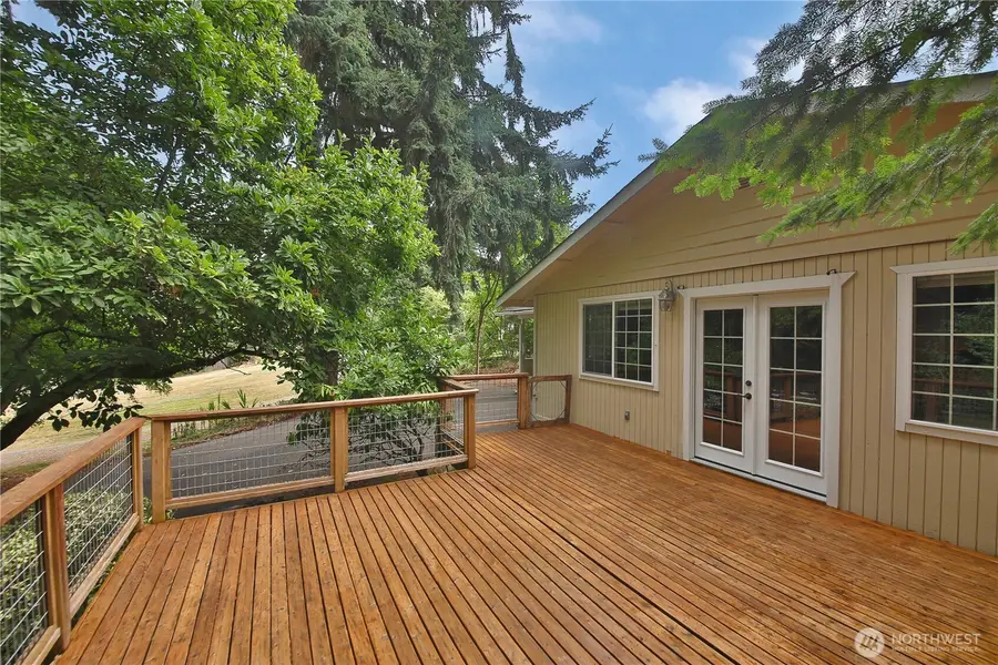 6255 Bayview Road, Clinton, WA 98236 - #2