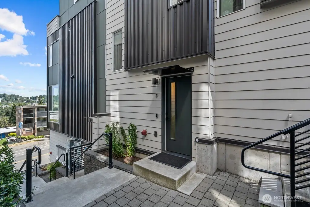 3104 SW Avalon Way #F, Seattle, WA 98126 - #1