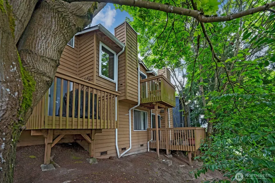 301 W Raye Street #106, Seattle, WA 98119 - #3