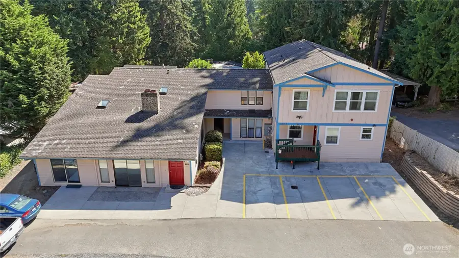 16068 Greenwood Avenue N, Shoreline, WA 98133 - #2