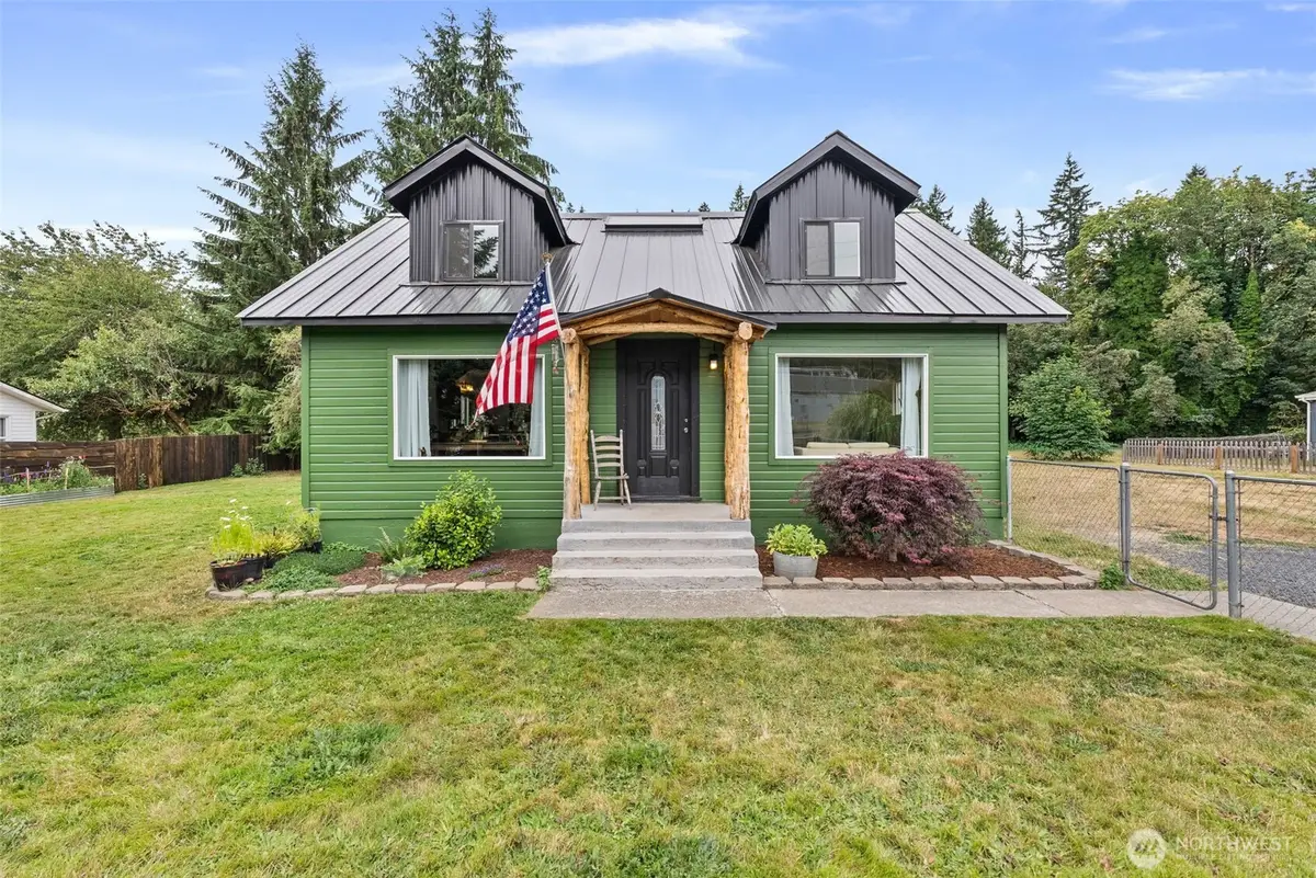 1215 NW Kerron Avenue, Winlock, WA 98596 - #1