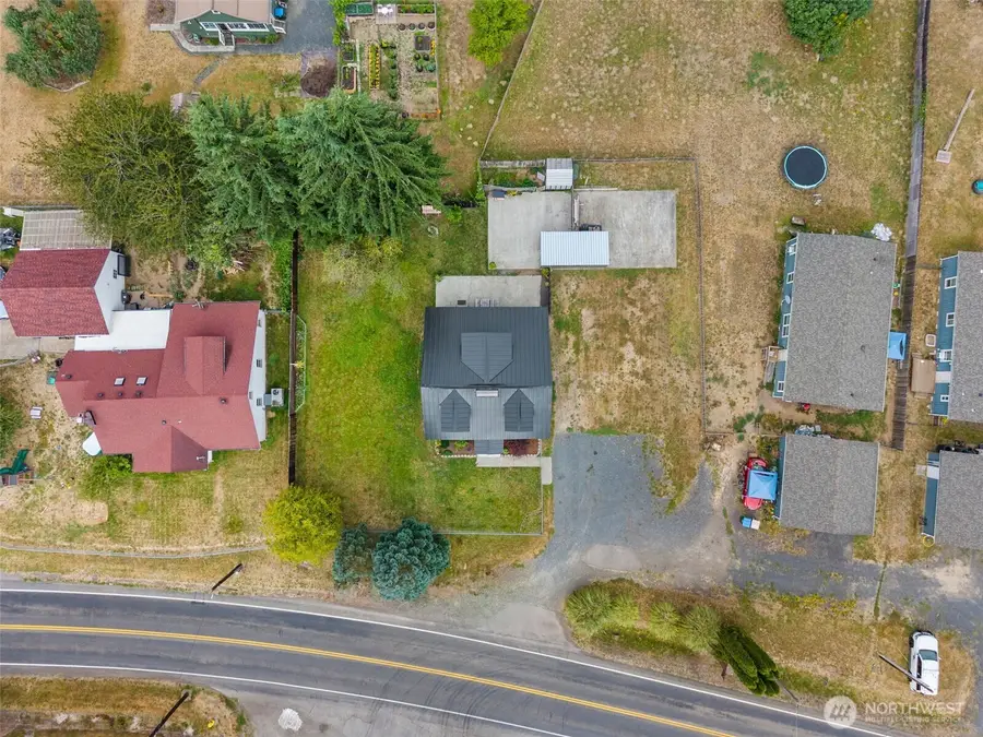 1215 NW Kerron Avenue, Winlock, WA 98596 - #3