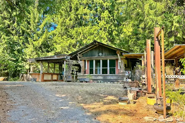 15716 Ap Tubbs Road E, Buckley, WA 98321