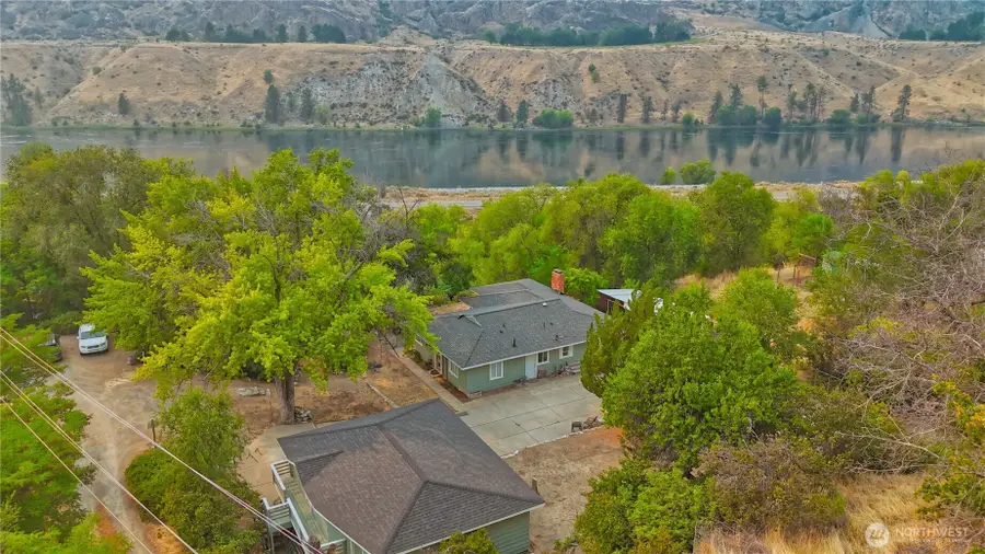 307 Orchard Avenue, Elmer City, WA 99124 - #3