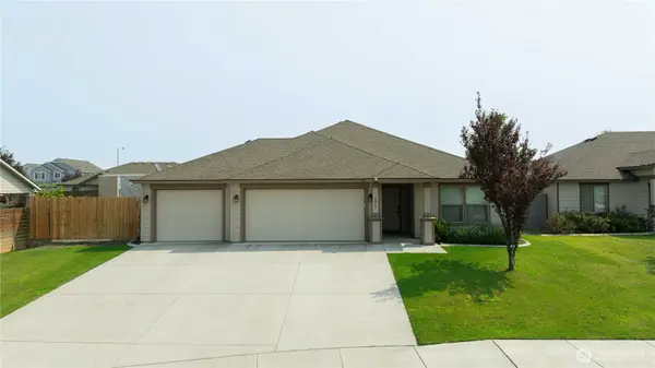 6017 Cotswold Lane, Pasco, WA 99301
