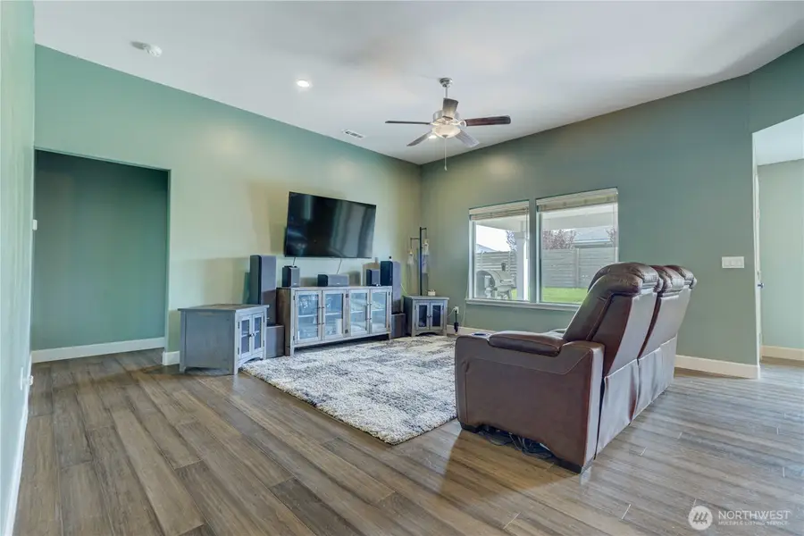 6017 Cotswold Lane, Pasco, WA 99301 - #3