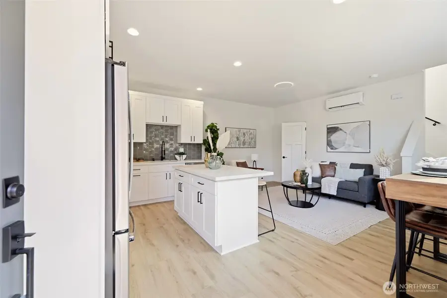 1702 Rainier Avenue #B, Everett, WA 98201 - #2