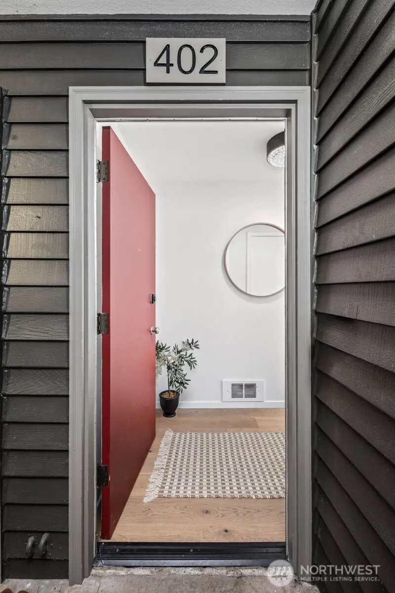 2616 4th Avenue N #402, Seattle, WA 98109 - #2