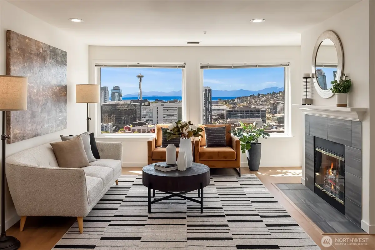 420 Melrose Avenue E #902, Seattle, WA 98102 - #1