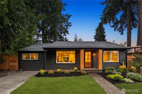 12520 24th Avenue Ne, Seattle, WA 98125