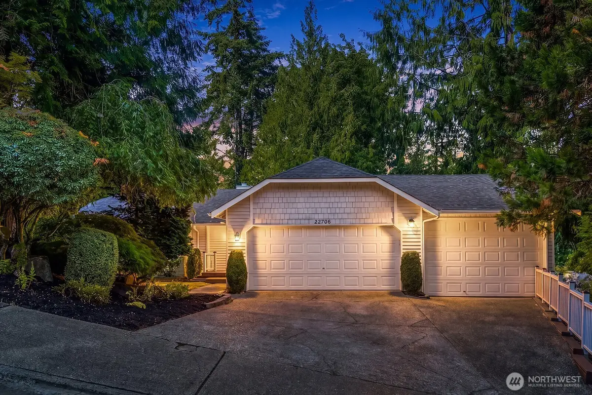 22706 NE 12th Place, Sammamish, WA 98074 - #1