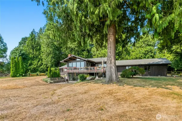 831 E Wiser Lake Road, Lynden, WA 98264