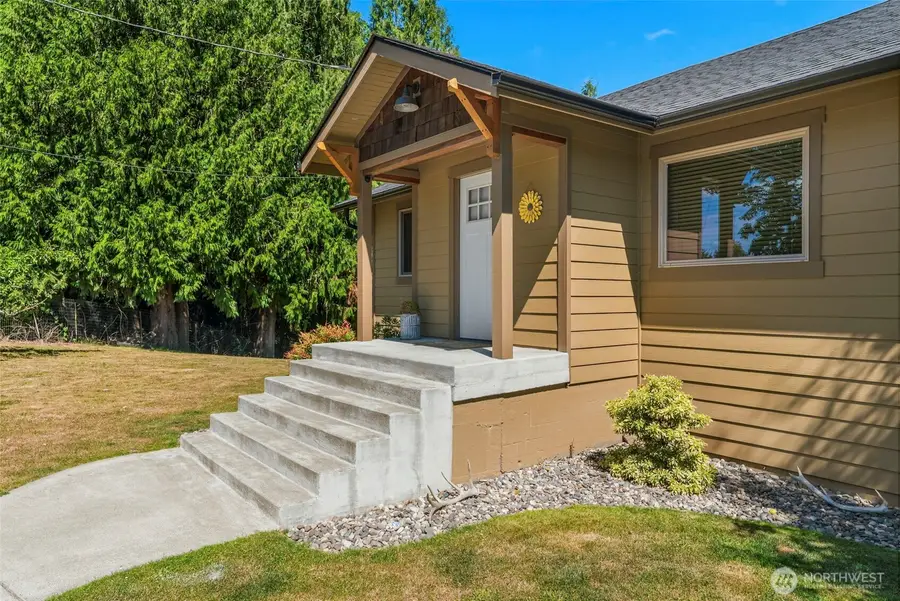 4236 Pleasant Hill Road, Kelso, WA 98626 - #2