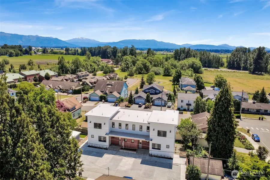 105 S 8th Street #104, Lynden, WA 98264 - #2