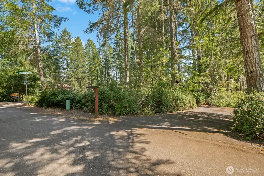 1750 N Colony Surf Drive, Lilliwaup, WA 98555 - #2
