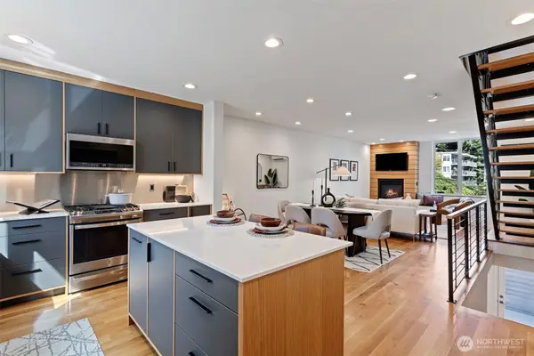 2314 Thorndyke Avenue W #B, Seattle, WA 98199