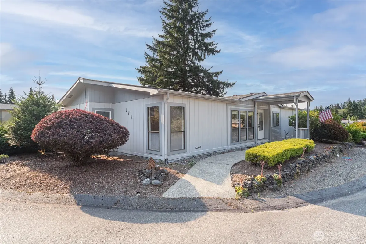 579 NW Silver Glen Lane, Bremerton, WA 98311 - #1