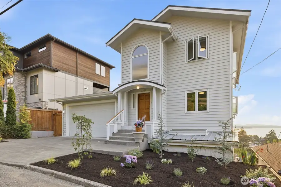 7329 44th Avenue Sw, Seattle, WA 98136 - #3