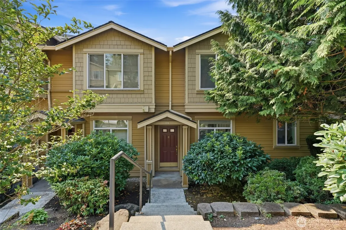 23300 SE Black Nugget Road #M2, Issaquah, WA 98029 - #1