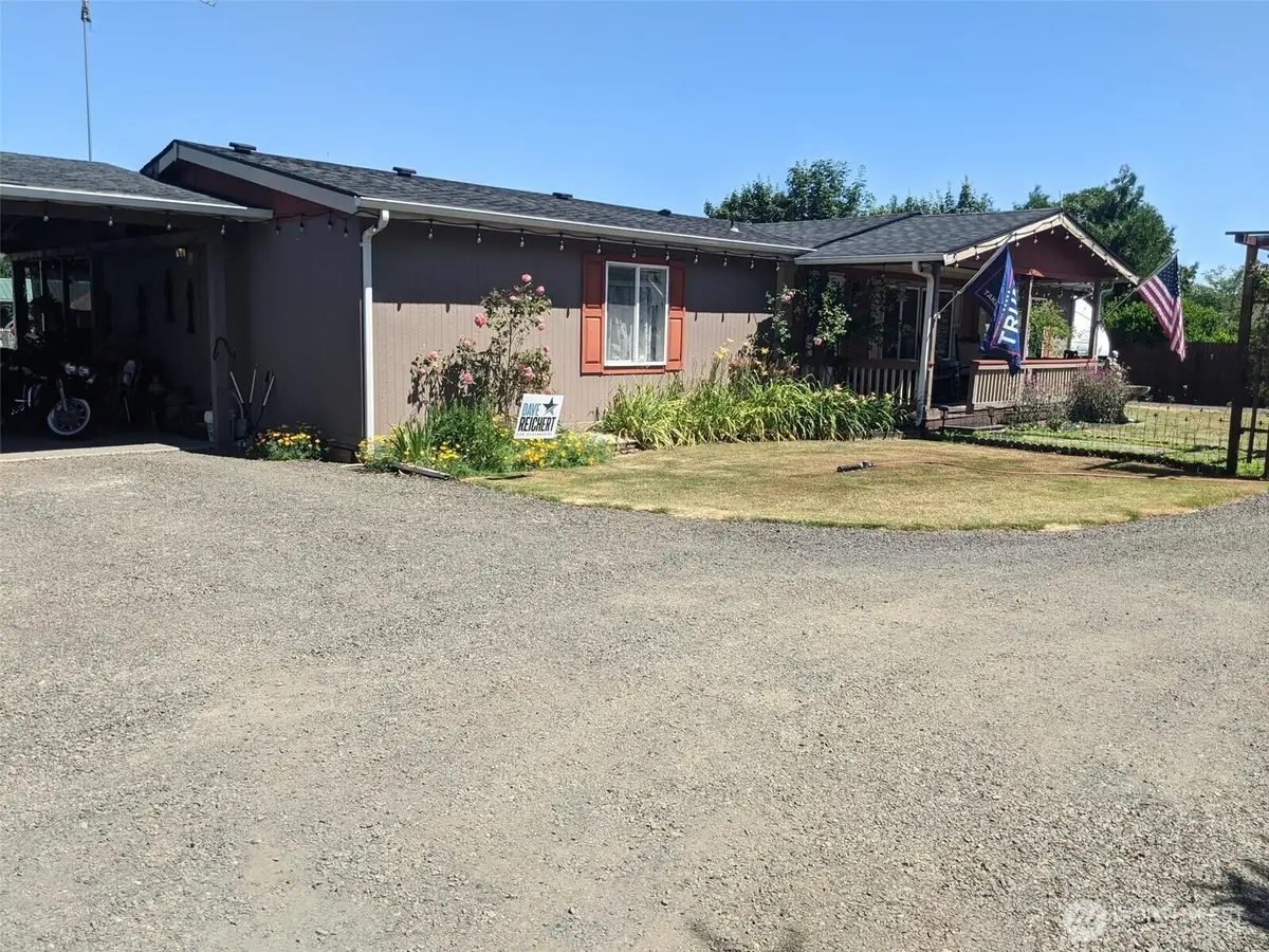 9220 183rd Avenue Sw, Rochester, WA 98579 - #1