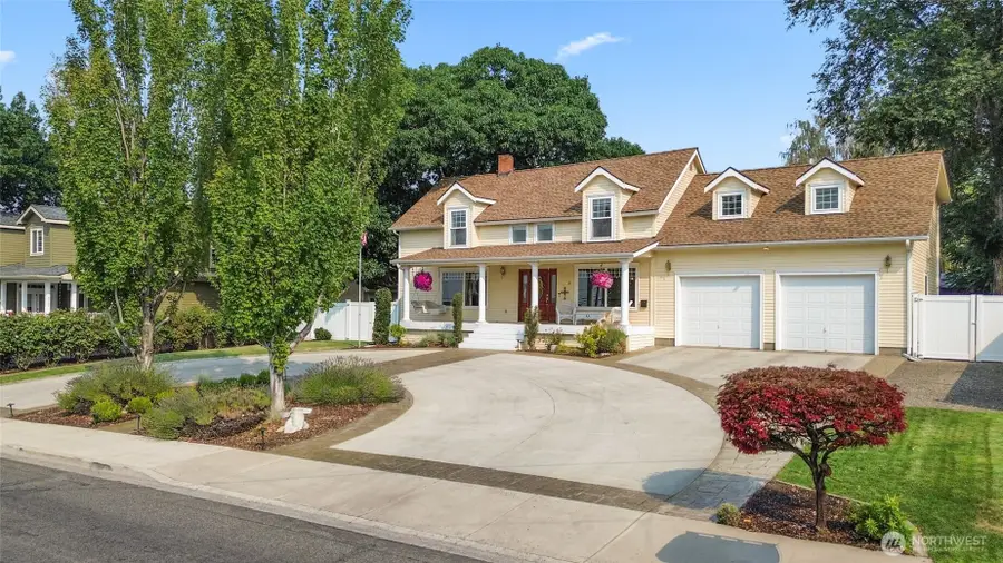 3703 Chestnut Avenue, Yakima, WA 98902 - #2