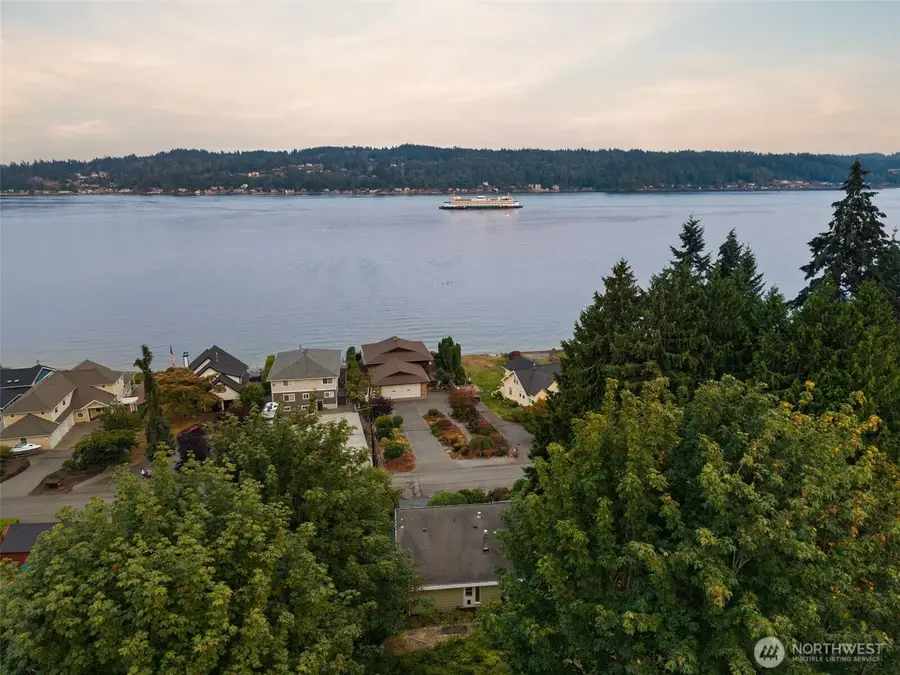 1351 Jacobsen Boulevard, Bremerton, WA 98310 - #2