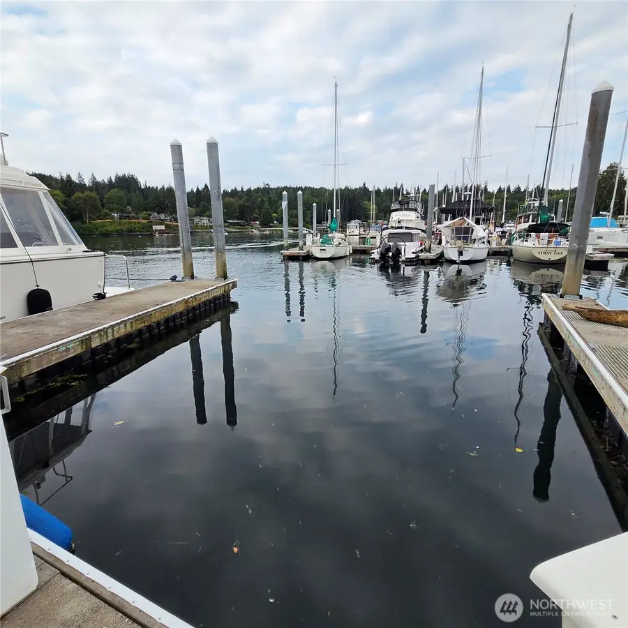 141 Parfitt Way Sw #C52, Bainbridge Island, WA 98110 - #2