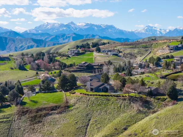 4333 Anna Lane, Wenatchee, WA 98801