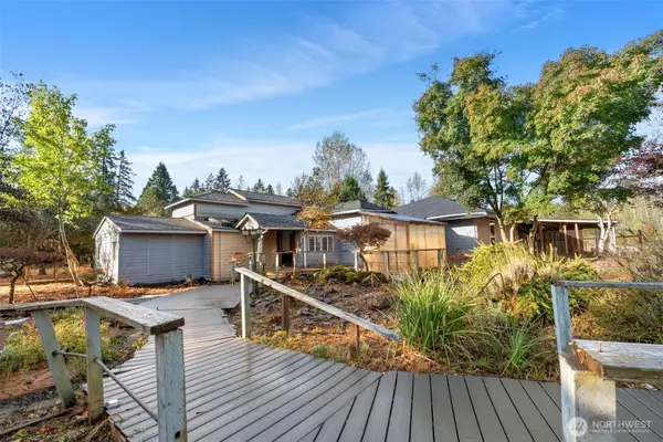 19718 122nd Avenue E, Graham, WA 98338