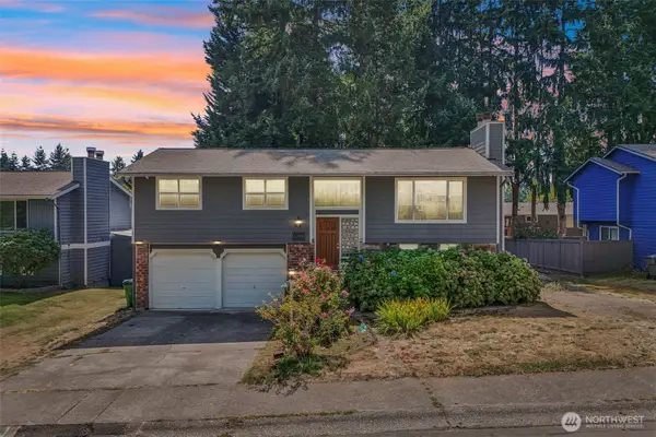 9635 NE 129th Place, Kirkland, WA 98034