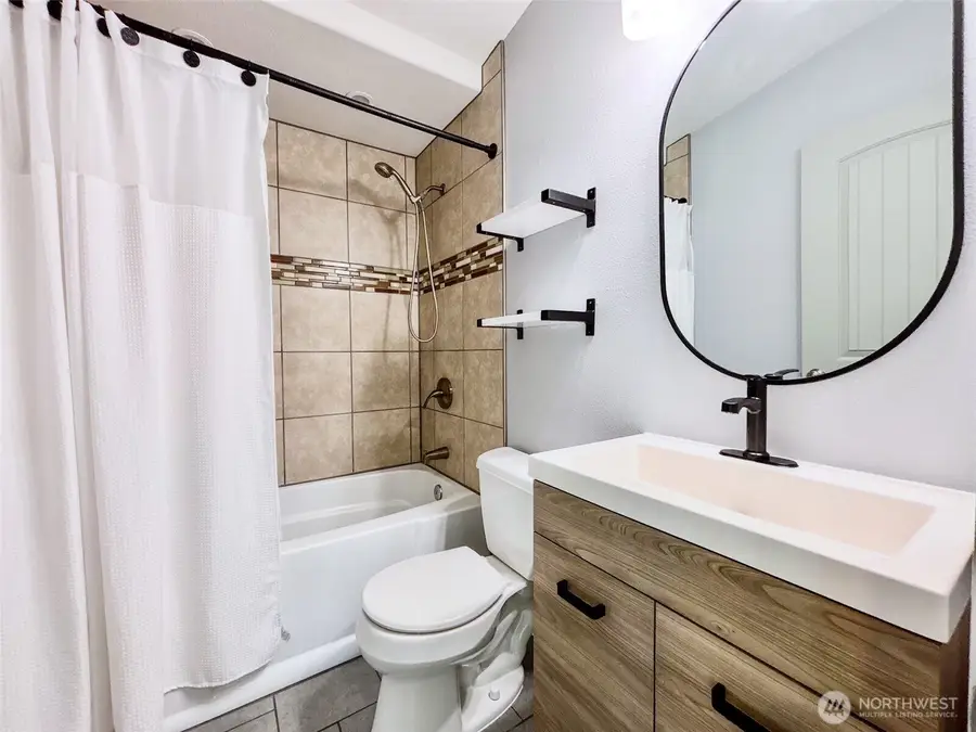 4248 A Se #422, Auburn, WA 98002 - #3