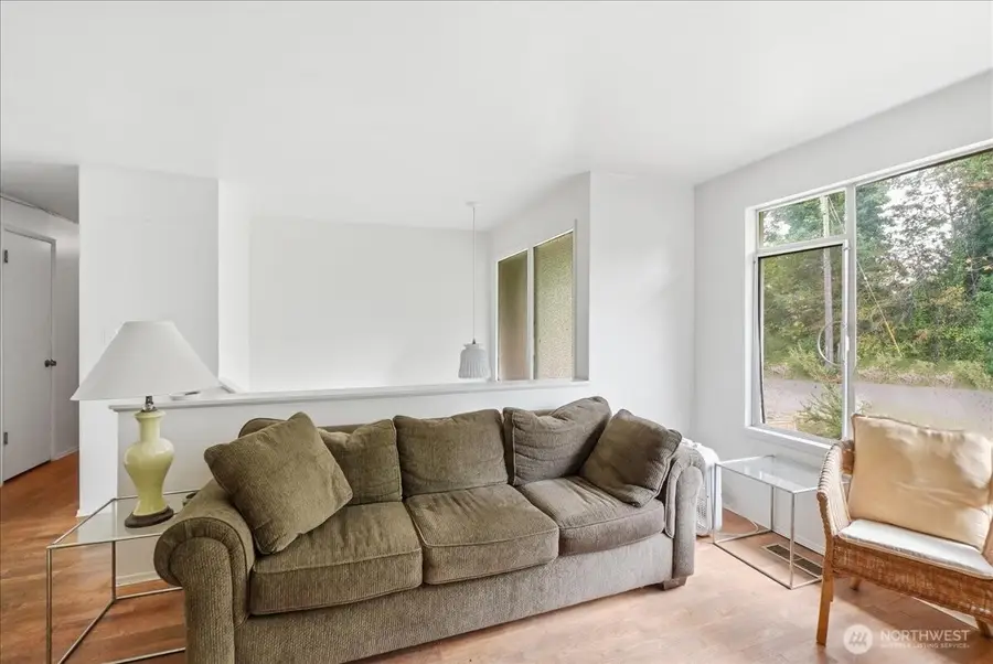 10247 10th Avenue S, Seattle, WA 98168 - #3