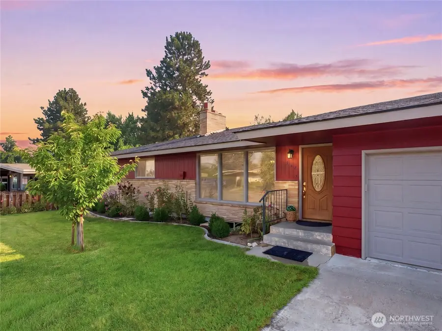 567 Dayton Avenue, East Wenatchee, WA 98802 - #3