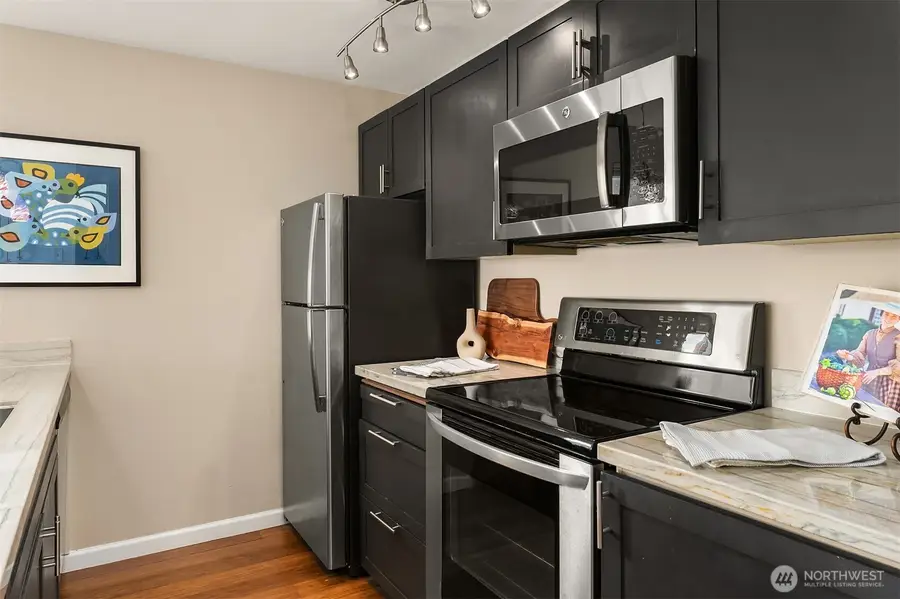 10329 Meridian Avenue N #202, Seattle, WA 98133 - #3