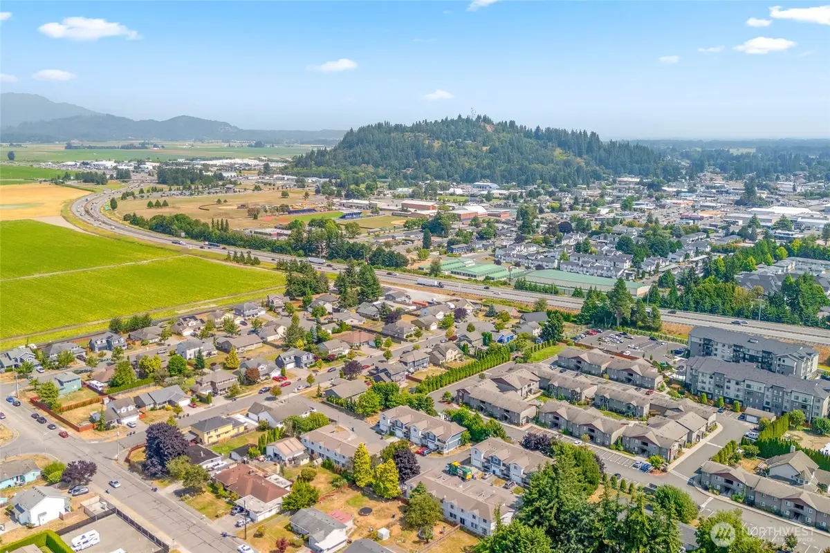 496 Harvest Edge Pl, Burlington, WA 98223 - #1